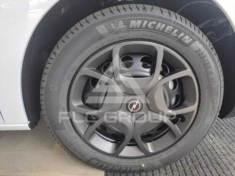 2026 Opel Vivaro