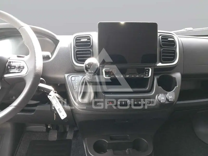 2026 Opel Movano