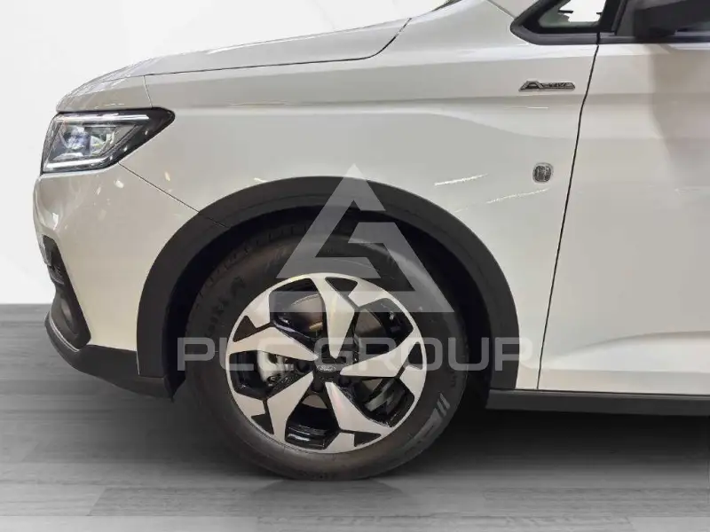 2027 Ford Tourneo