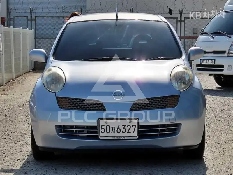 2002 Nissan Like