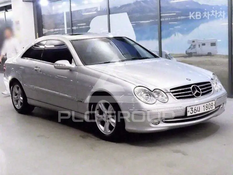 2004 Mercedes Benz CLK
