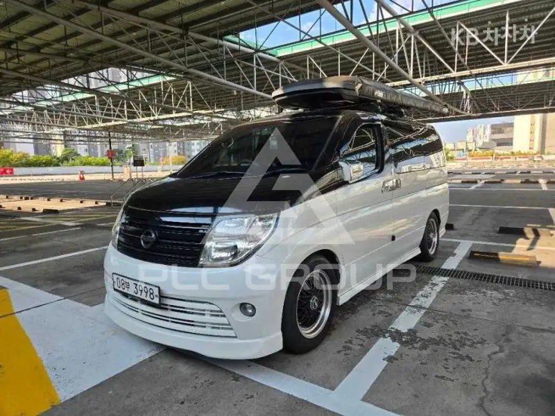 2004 Nissan Elgrand