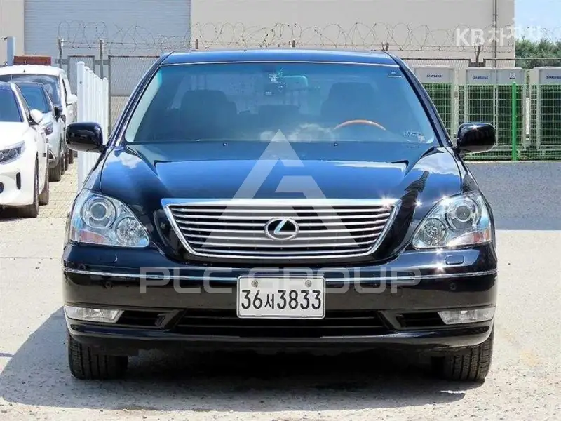 2005 Lexus LS