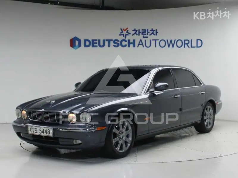 2005 Jaguar XJ