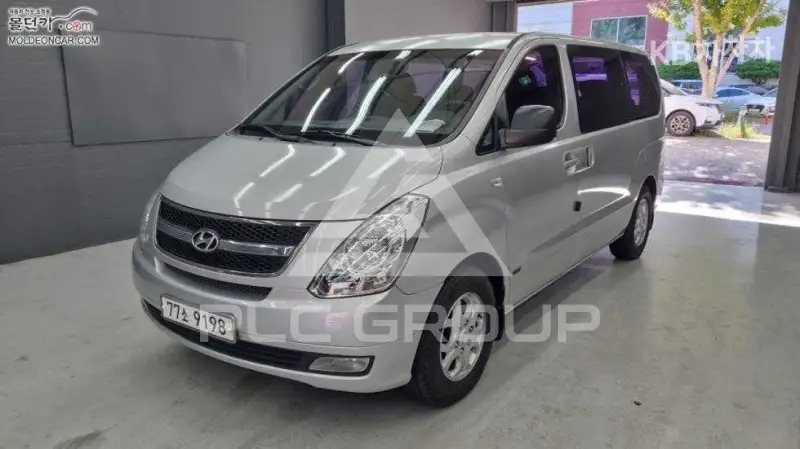 2008 Hyundai Starex