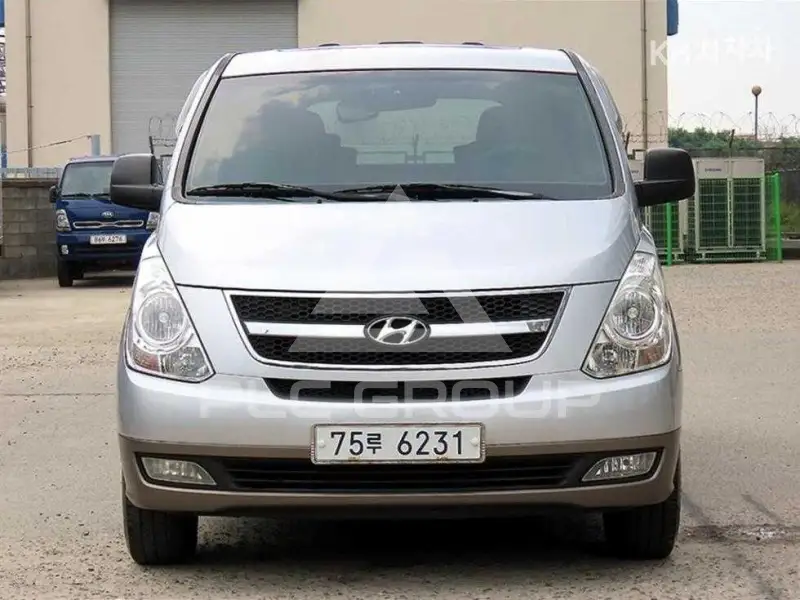 2008 Hyundai Starex