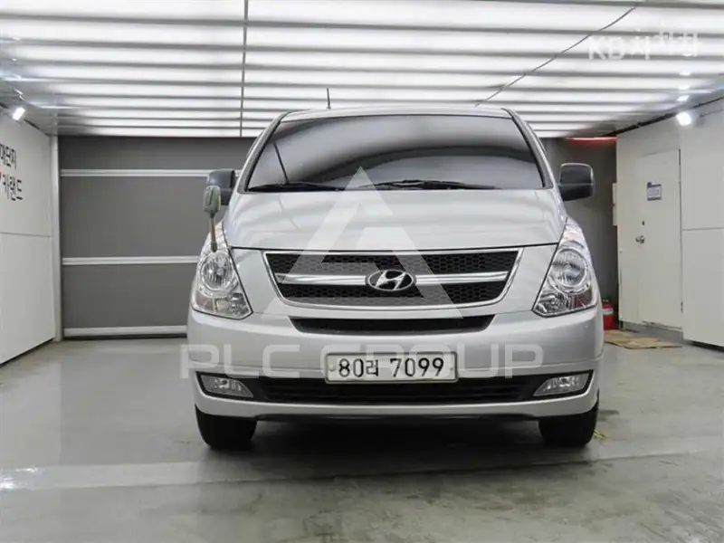 2009 Hyundai Starex