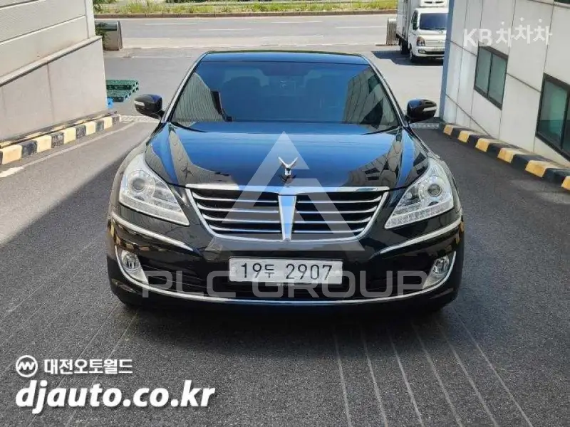2010 Hyundai Equus