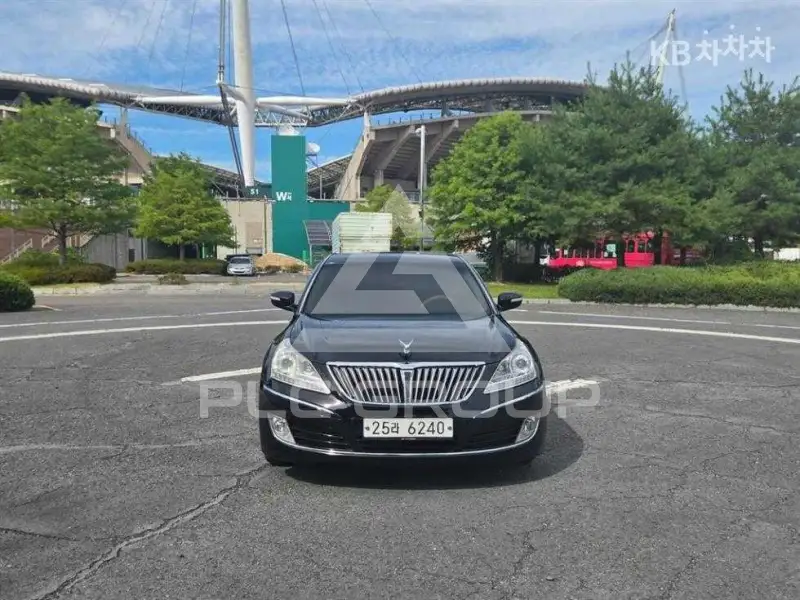 2010 Hyundai Equus