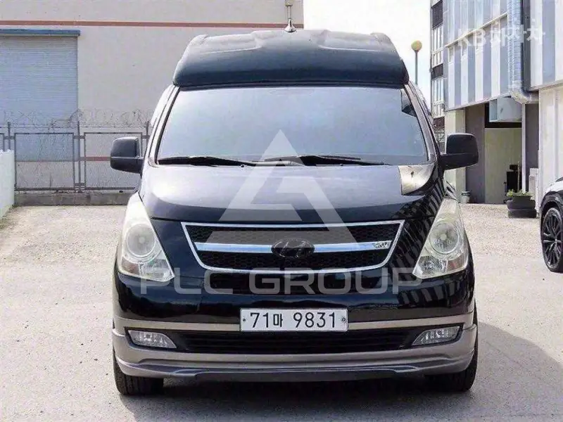 2010 Hyundai Starex