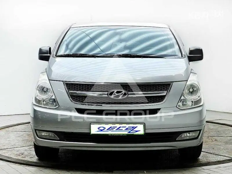 2010 Hyundai Starex