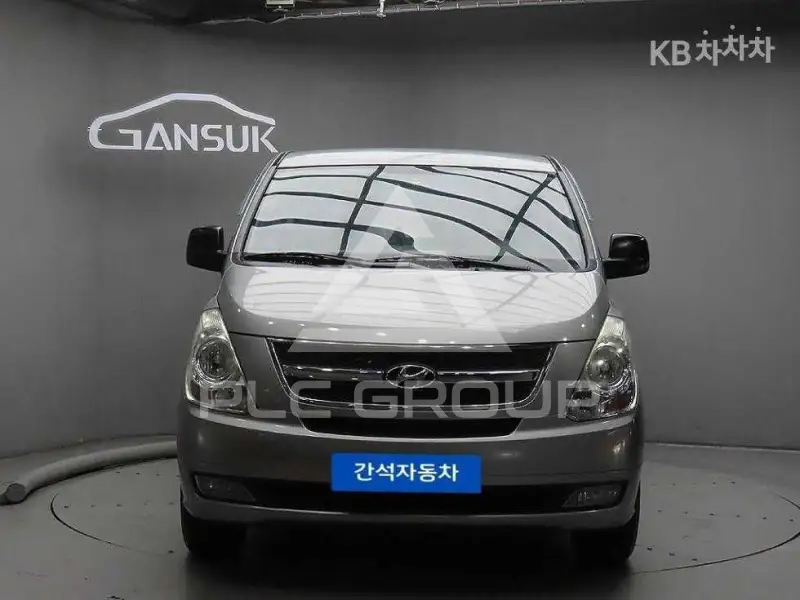 2010 Hyundai Starex