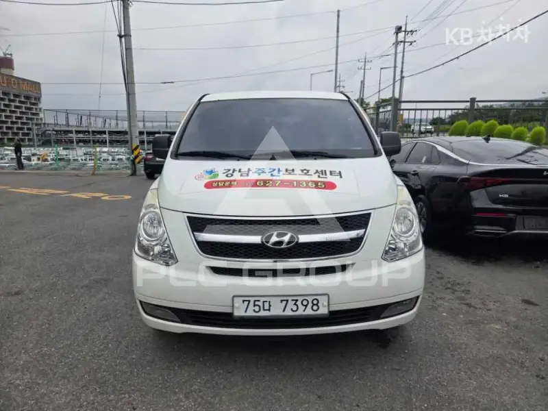 2010 Hyundai Starex