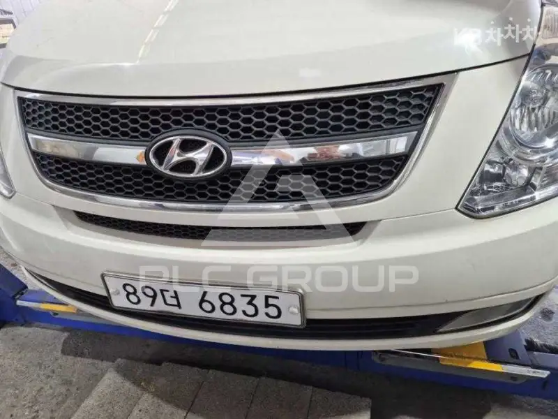2010 Hyundai Starex