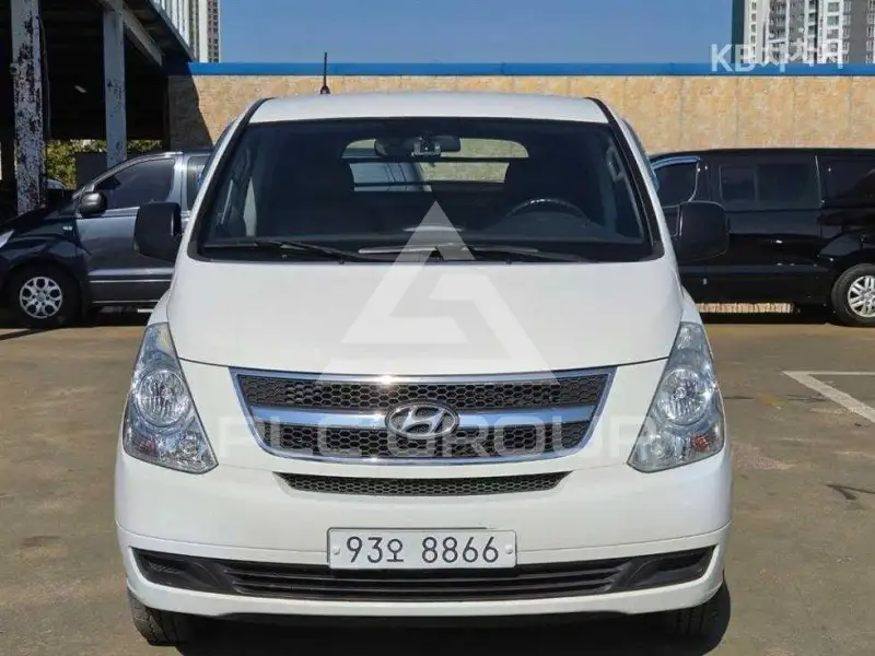 2010 Hyundai Starex