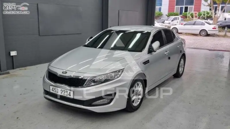 2010 KIA K5