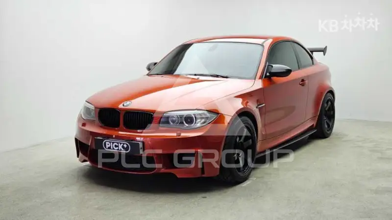 2011 BMW M1