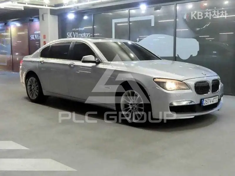 2011 BMW 7 Series