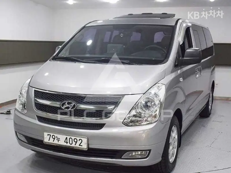 2011 Hyundai Starex