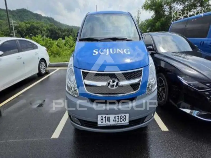 2011 Hyundai Starex