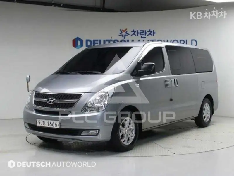 2011 Hyundai Starex