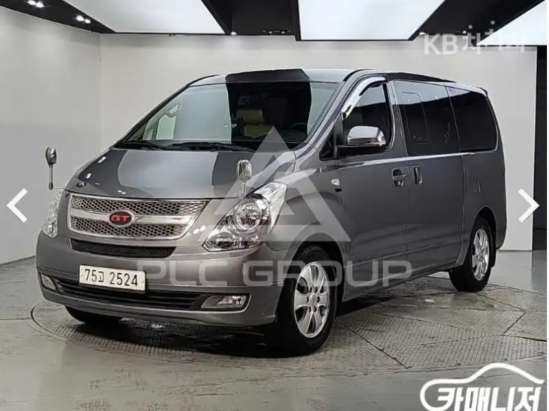 2011 Hyundai Starex