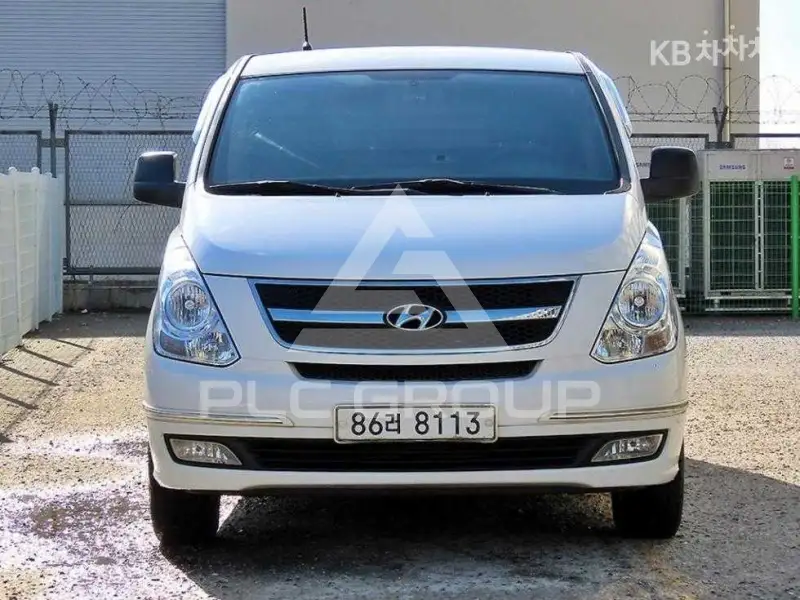 2011 Hyundai Starex