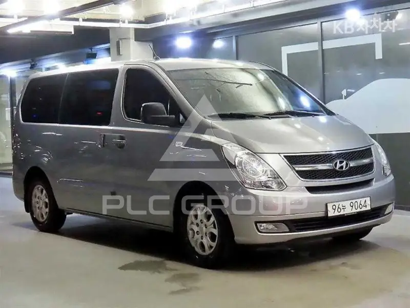 2011 Hyundai Starex