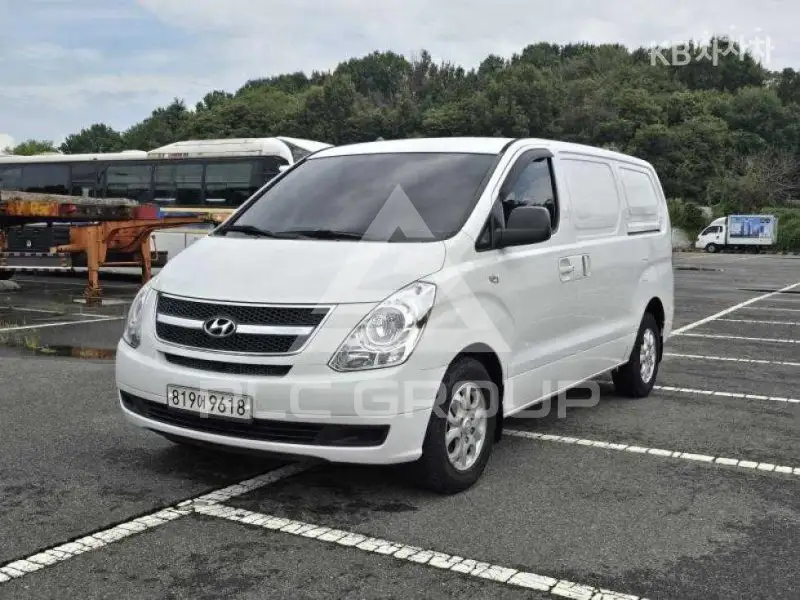 2011 Hyundai Starex