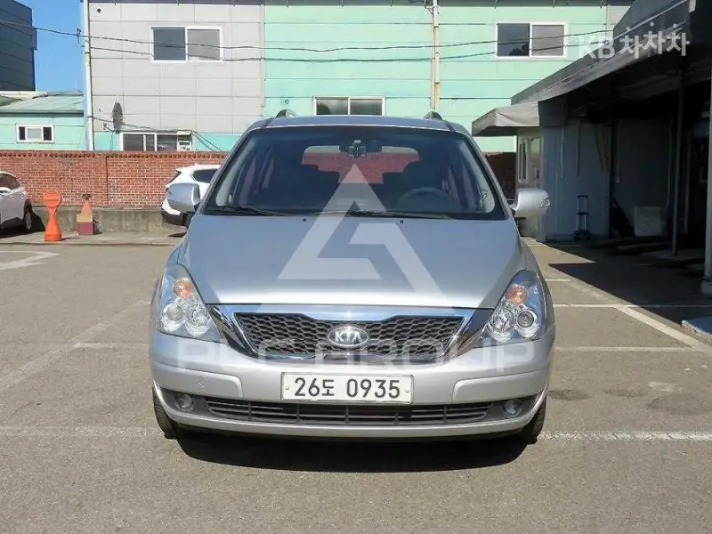 2011 KIA Carnival