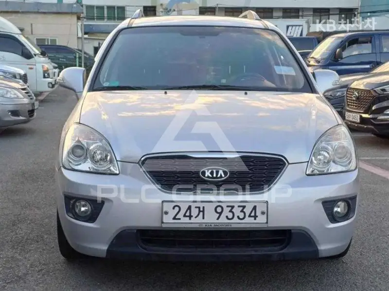 2011 KIA Carens
