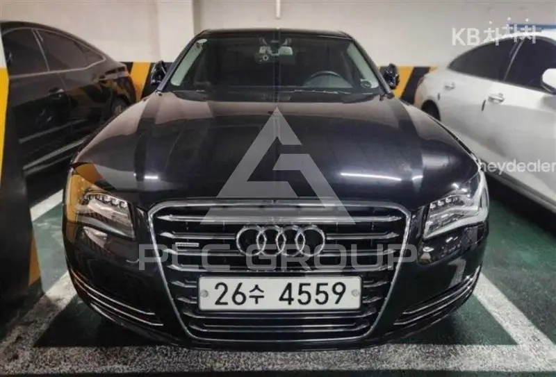 2011 Audi A8