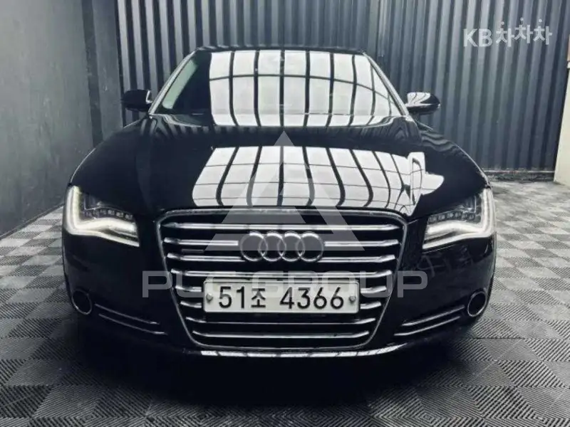 2011 Audi A8