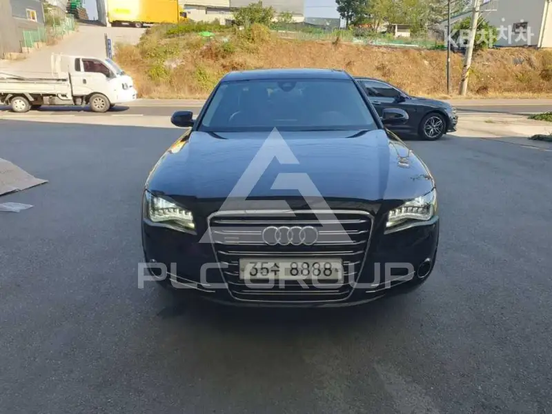 2011 Audi A8