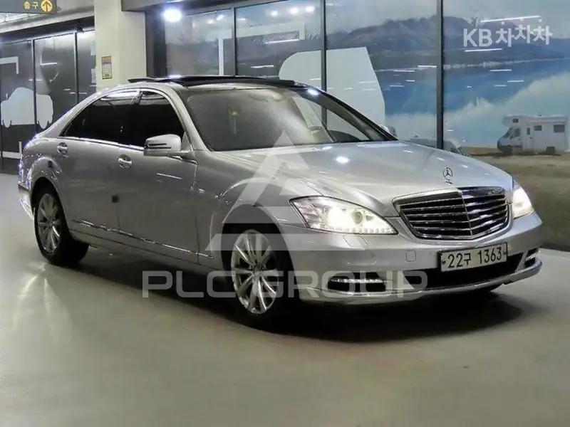 2011 Mercedes Benz S-Class