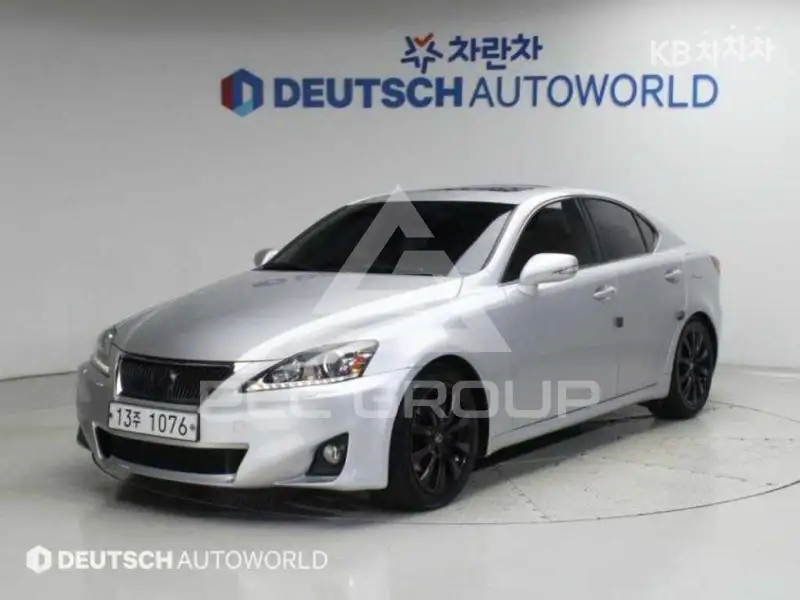 2011 Lexus IS