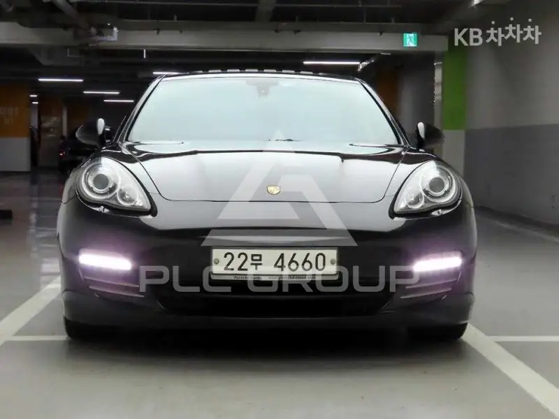 2011 Porsche Panamera