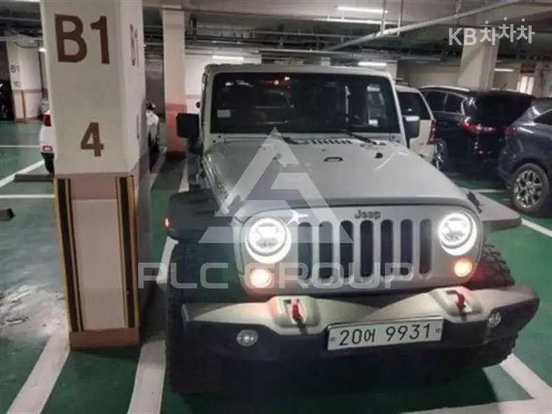 2011 Jeep WRANGLER