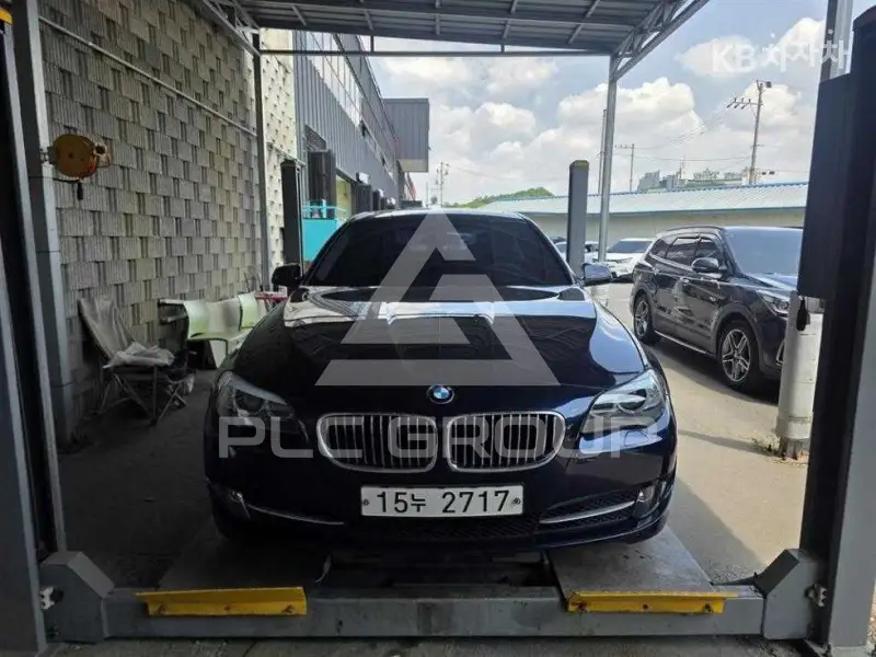 2012 BMW 5 Series