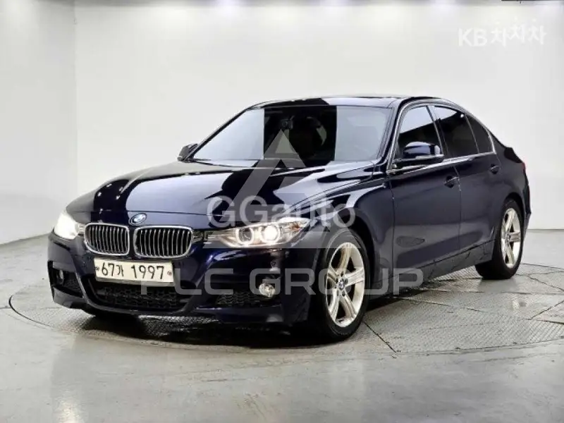 2012 BMW 3 Series