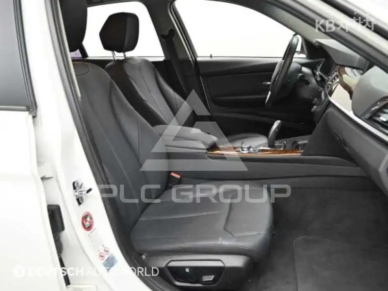 2012 BMW 3 Series