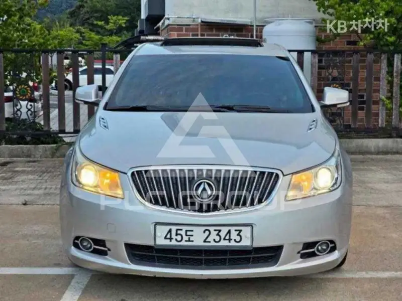2012 GM Daewoo Alpheon
