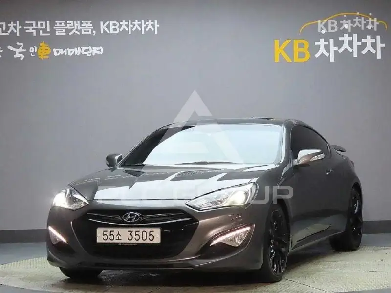 2012 Hyundai Genesis