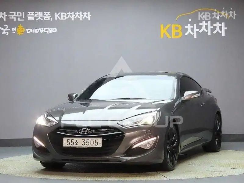 2012 Hyundai Genesis