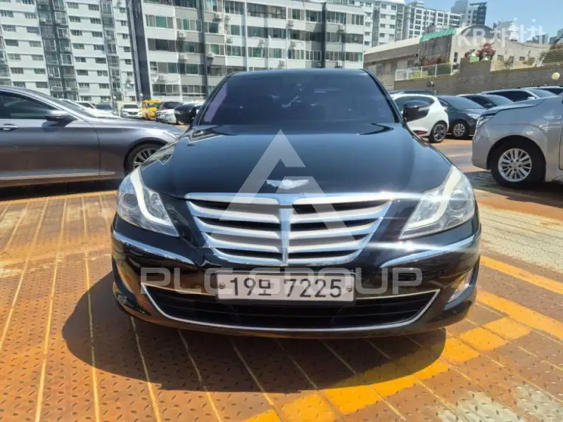 2012 Hyundai Genesis