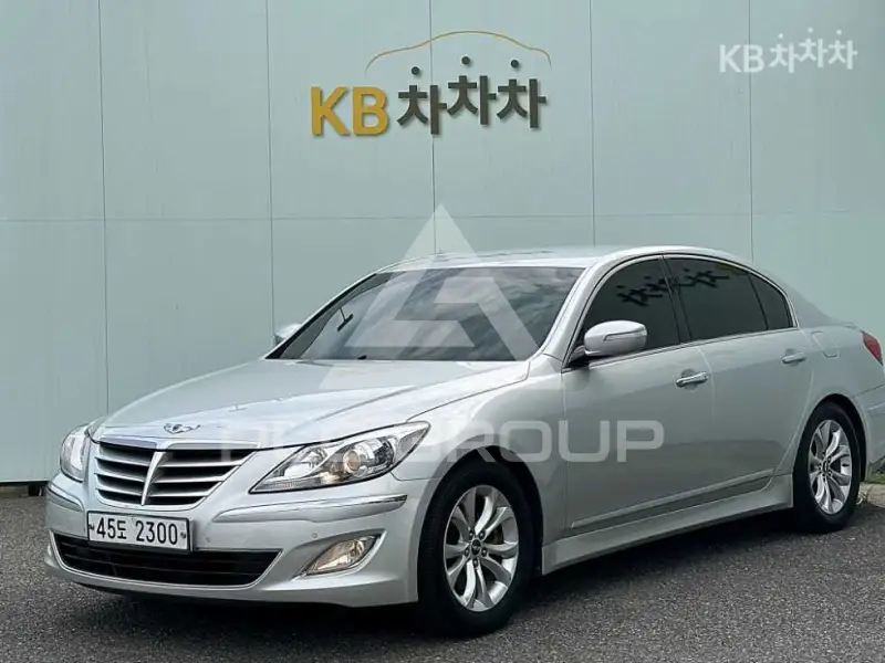 2012 Hyundai Genesis