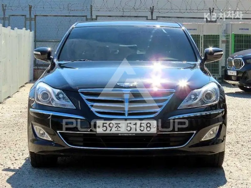 2012 Hyundai Genesis
