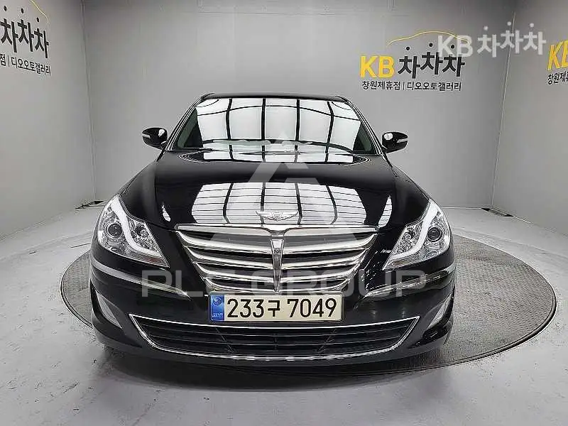 2012 Hyundai Genesis