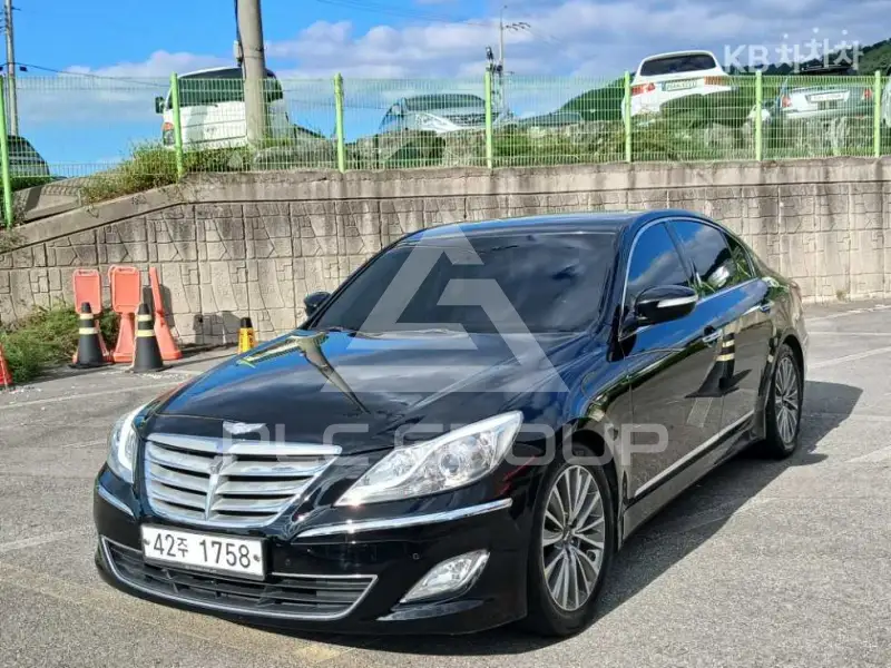 2012 Hyundai Genesis