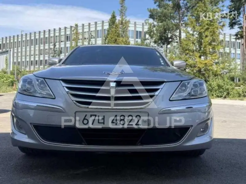 2012 Hyundai Genesis